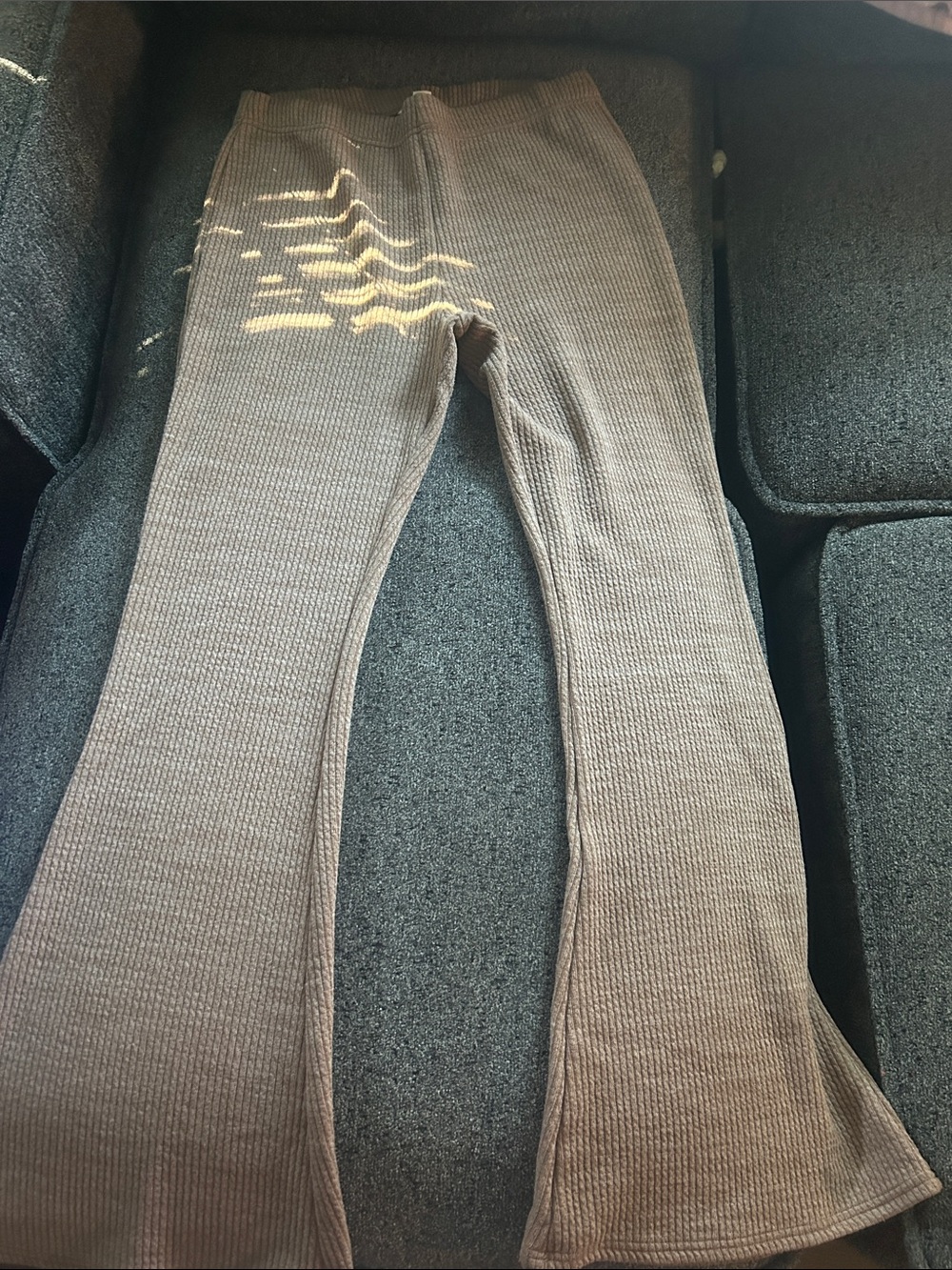 American Eagle Outfitters Ribbed Flare Pants in Taupe
